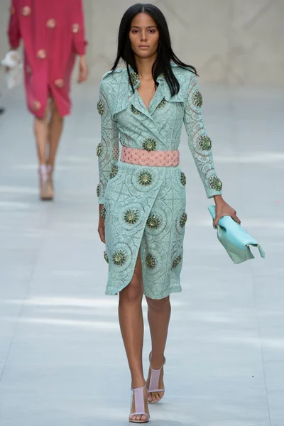 Look 46